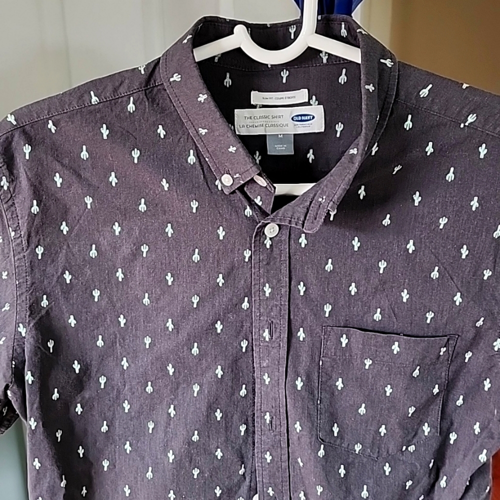 Shirt. Short sleeve. Cotton. Medium slim fit